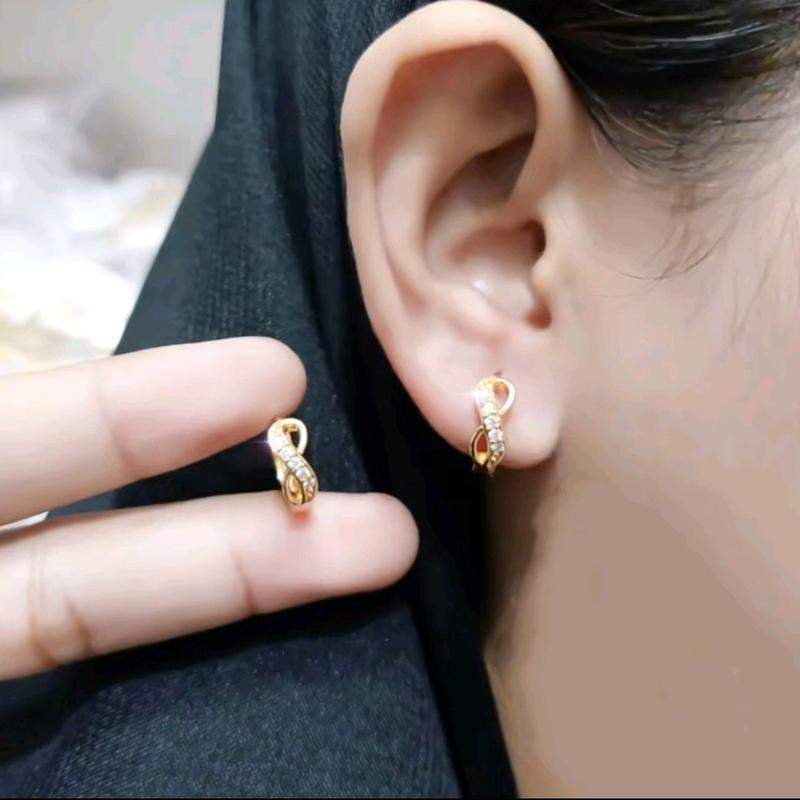 Anting Clip Titanium Motif Angka Delapan Terbaru Earrings Anti Luntur 0