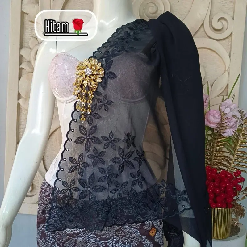 Kain bordir bahan kebaya bby dol dan sutra crepe motif sakura muat 1 baju dewasa