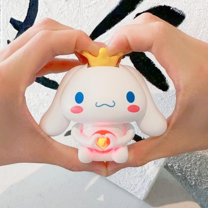 Boneka Bersuara / Boneka Suara I Love You ILY / Hadiah Anniversary Hadiah Valentine / Versi audio 3D Sanrio Moon Night Light Cinamoroll/Lotso/Kuromi/Melody Kawaii Figure Kartun Lampu LED 1