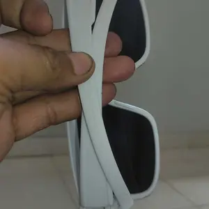 BISA COD Kacamata Hitam 2026 Wanita Pria Optik Antiradiasi Dengan Fashion Sunglasses Eyewear UV400 Frame Korea Style Kacamata hitam Satu Cermin untuk Dua T37