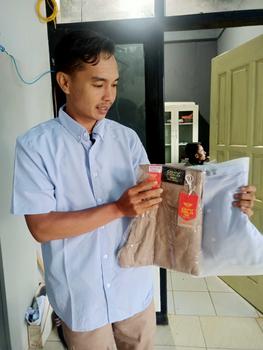 Product Review of Livehaf - Bukem SS Popal [Kemeja Lengan Pendek] from U**a A** Z**a A**y 0