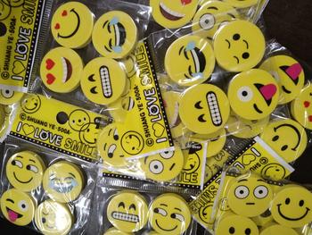 Product Review of Cute Kids Emoji Smile Face Pencil Eraser (4pcs/pack) Pemadam Pensil Emoji Comel Stationery Goodies Doorgift Pack Kindergarten Student Children Christmas Birthday Party Present Gift Alat Tulis Kanak Hadiah Pensel Murah Budak Tadika Writing barang sekolah from 3**A 2