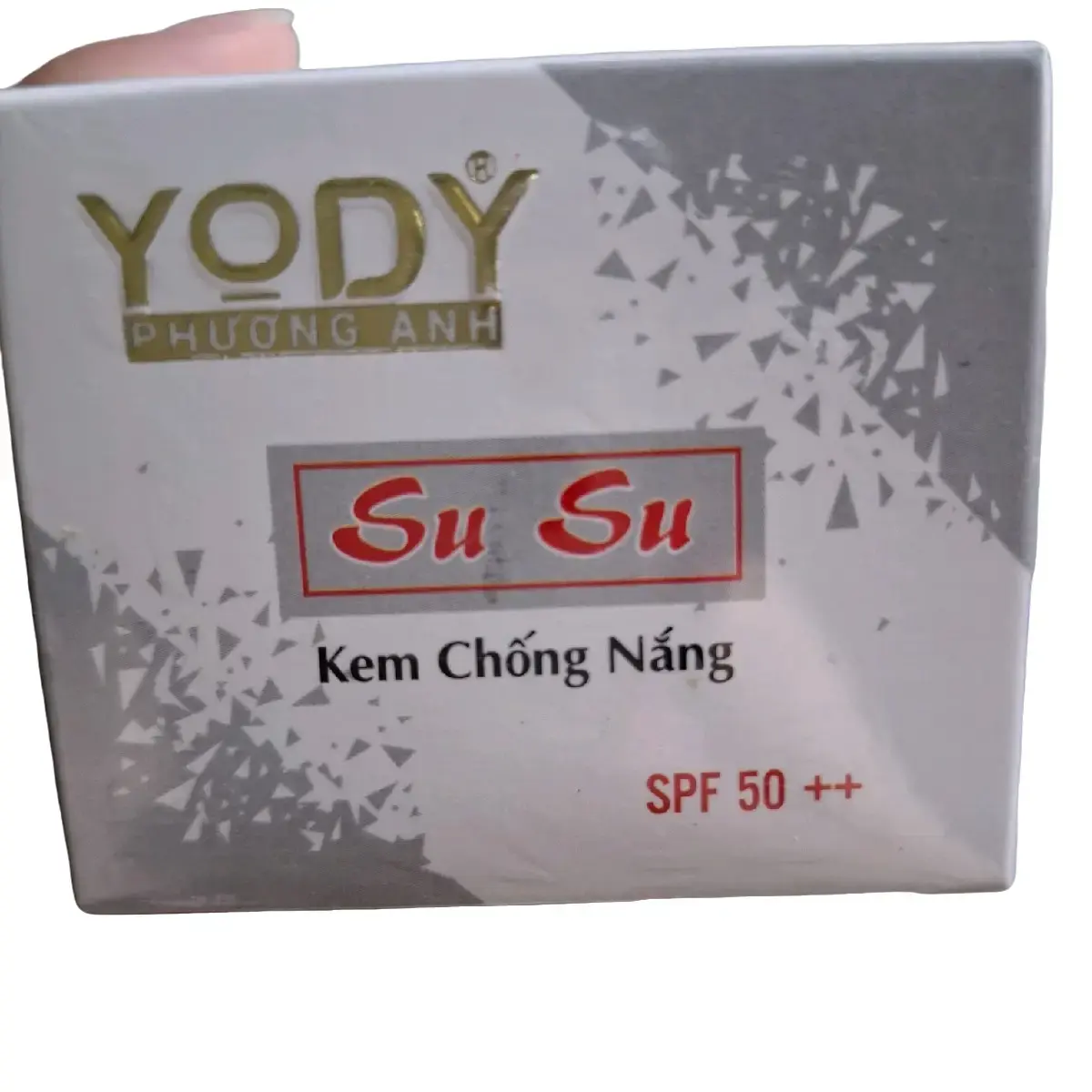 Kem chống nắng Su Su dành cho da khô