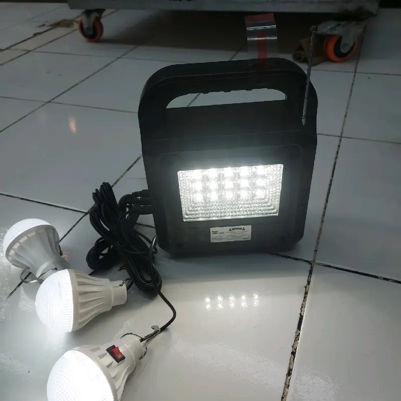 Solar Panel Bank Light 6.000 mAh Speaker Bluetooth Radio Senter Plus Lampu Bohlam 3 Pcs Ysf 200 5