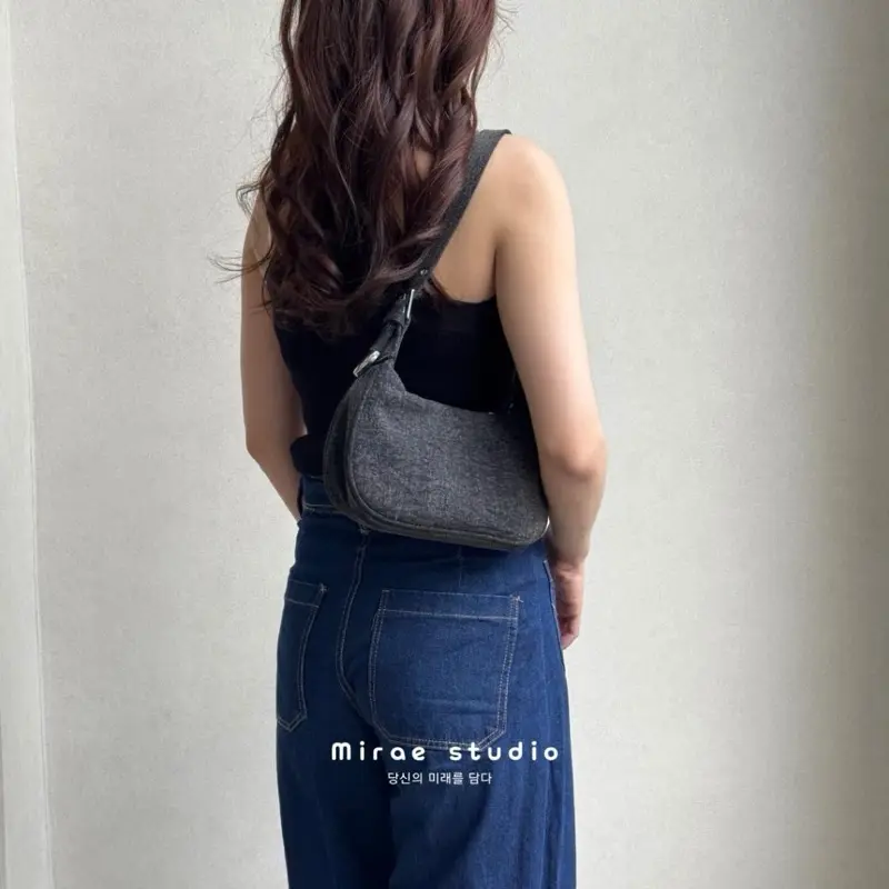MIN SEO Denim shoulder bag - MIRAE STUDIO 3