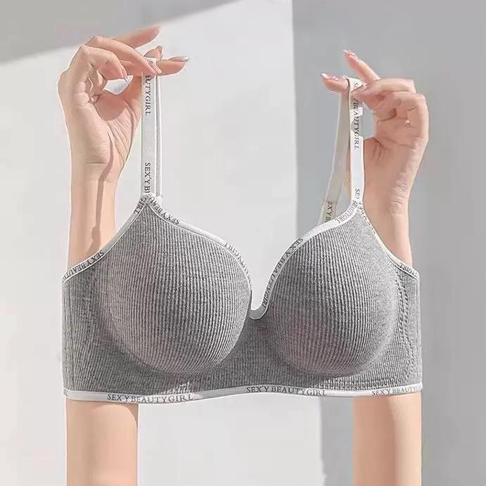 Comfort Bra Wanita Nyaman 4 PCS BH/BRA WANITA NYAMAN 911 Bra Tanpa Jahitan Kawat Busa Tebal Size 34-42 Cup A/B Tipis