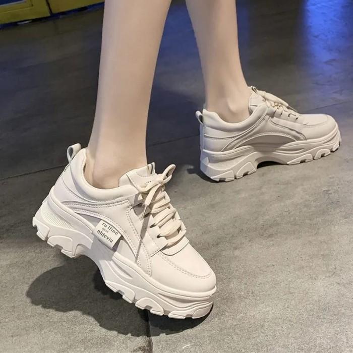 Masok! Sale 8.8 Sepatu Sneakers Putih Platform Tinggi Korean Style Ufli 1