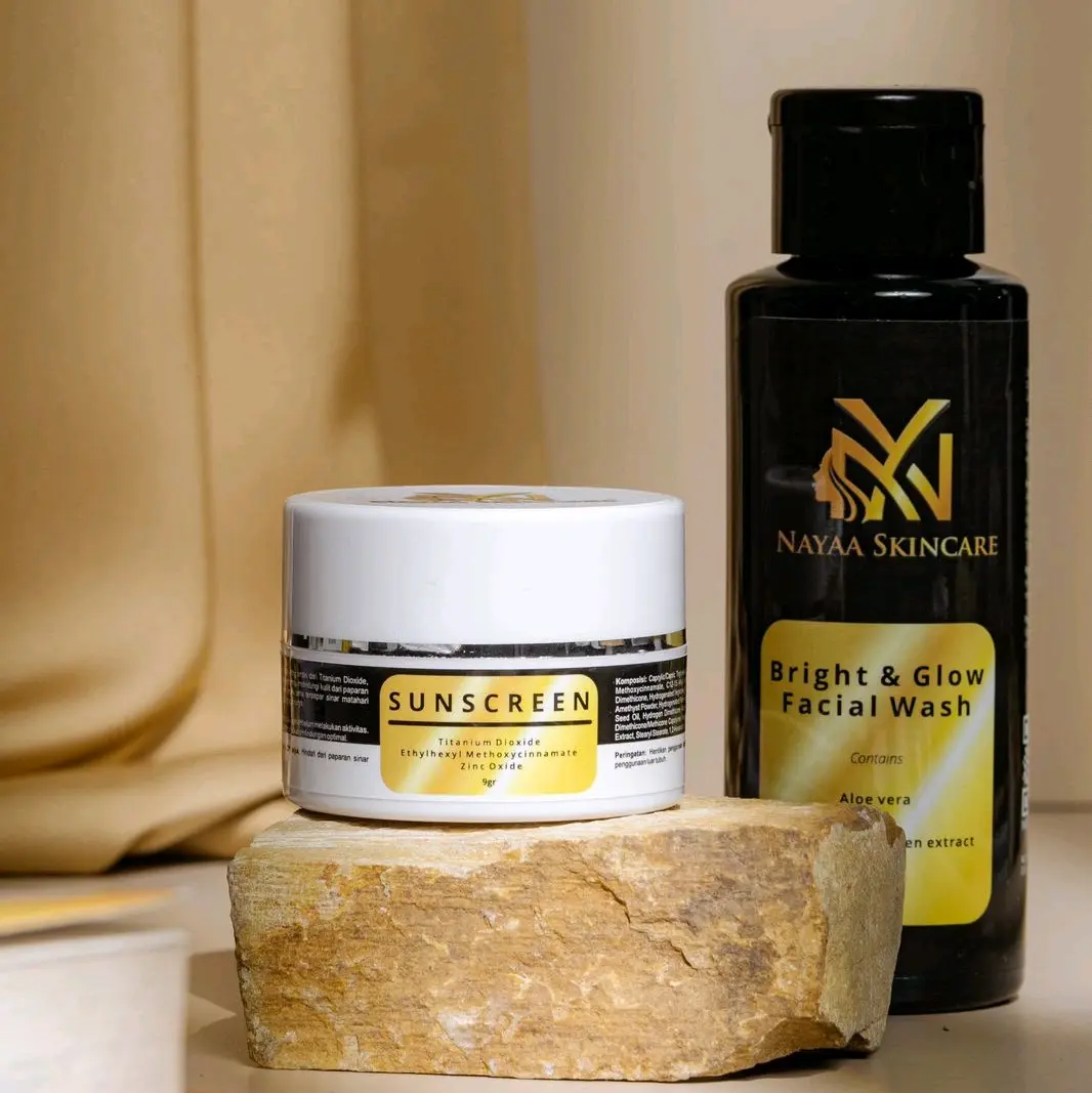 Sunscreen & Facial Wash Moisturizer