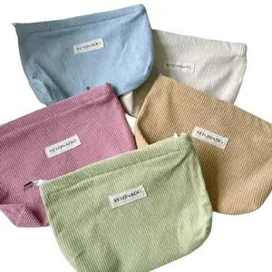 Pouch make up / Tas kosmetik / Serba guna