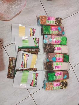 Product Review of BUY 2 GET 1 MARSHMALLOW JUSTFLUFF [MYSTERY MINEKRAPT] [HALAL] [PROMO] from 🌻**🌻 2