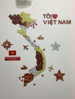 Product Review of [Bản Thường] Bản Đồ Gỗ Việt Nam đầy đủ Quần đảo Hoàng Sa và Quần đảo Trường Sa trang trí dán tường phòng khách, nhà cửa, công ty, bàn làm việc, trường học, cơ quan, văn phòng - đã update biển số xe 63 tỉnh thành from D**u L**h 0