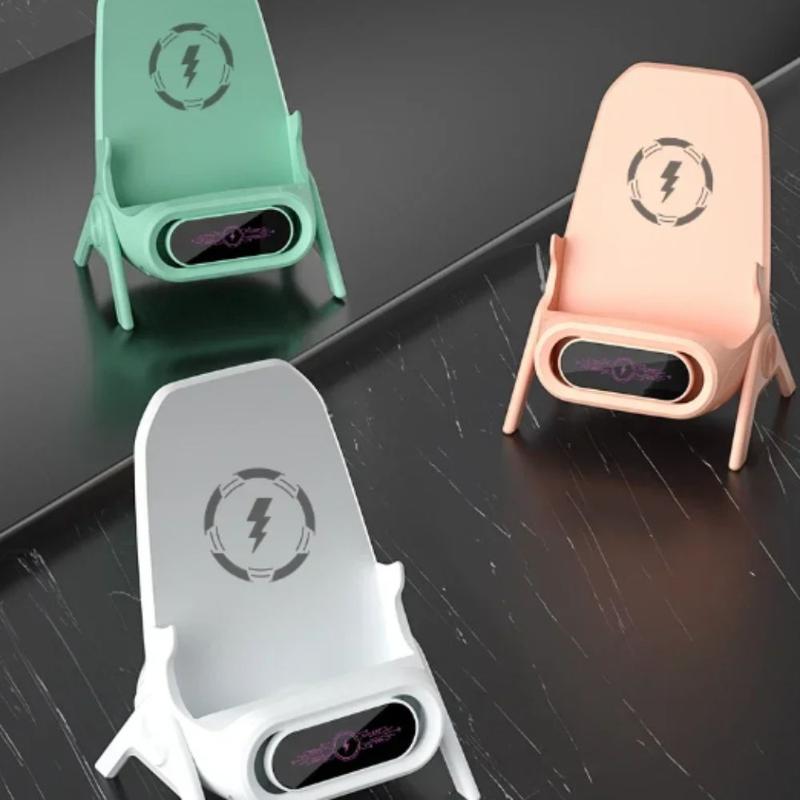 Trạm dock 15W Sạc điện thoại từ không dây Sạc nhanh Làm mát thông minh Bộ sạc điện thoại hình ghế Phổ thông Với 3 đầu từ Giá đỡ điện thoại Xem phim