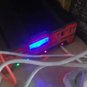 Daya Baterai Mobil Pintar 12V-24V, Daya 300W dan Output 220V, Pengisi Daya Otomatis untuk Perbaikan Baterai, Solusi Canggih untuk Merawat dan Mengisi Daya Baterai Mobil Anda dengan Efektif Car Kendaraan