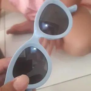 Kacamata Anak Fashion New Trend Korea Warna Candy Desain Modern Frame Plastik Ringan Cocok Untuk Sehari-hari Dan Foto Studio Hadiah Ulang Tahun