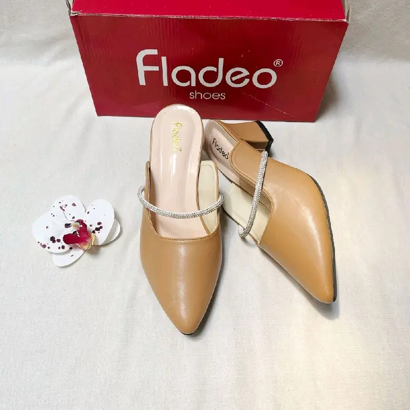 Fladeo Sandal Heels 5cm U Permata Cantik Mempesona Cocok untuk Pesta Kondangan Arisan Jalan Jalan nge Mall Alas Kaki Shoes Wanita sepatu pantofel 2