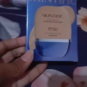 【New】SKINTIFIC All Day Protect Tinted Serum Sunscreen 30g SPF 50+ PA++++ | coverage sempurna, finish soft-glow dan efek poreless instan Perkuat Skin Barrier Tampilan Flawless Tidak Cakey Tidak Berminyak Untuk Daily Makeup Skin Tint