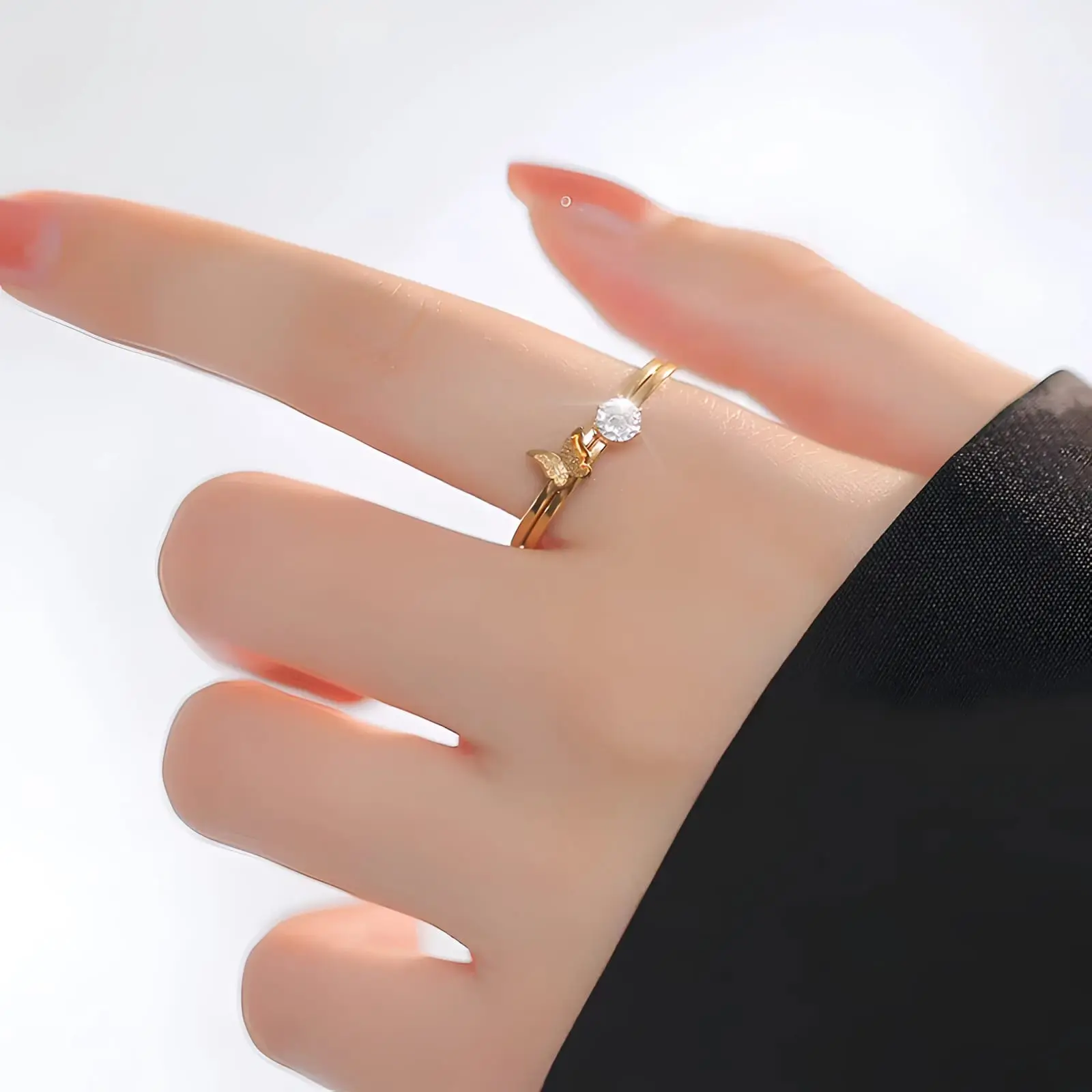 Cincin Titanium Wanita Isi 2 Kupu-kupu Dan Permata Anti Karat Original Best Seller - Rings