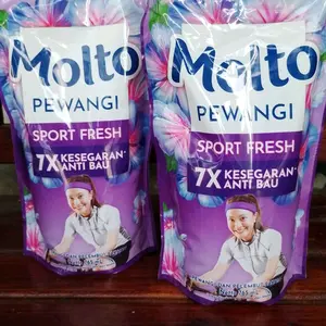 Molto Pewangi Sport Fresh 7X Kesegaran Anti Bau - Pewangi dan Pelembut Pakaian 765 mL
