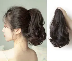 Jepit Rambut Palsu Tebal dan Panjang Fashion Wanita / Rambut Palsu Hairclip Kuncir Ekor Kuda Korea Curly Jepit / Hair Clip Jepit Panjang Bergelombang Hair Long Curly / Jepitan Rambut Palsu curly Jepitan Rambut Curly Jepitan Ekor Kuda