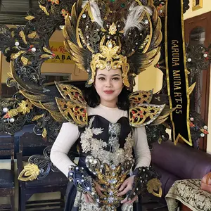 CAT TEMBOK 1 KG WARNA HITAM KWALITAS SUPER#CATINTERIOR#CATKILOANMURAH#CATKILOAN#CATTEMBOKMURAH