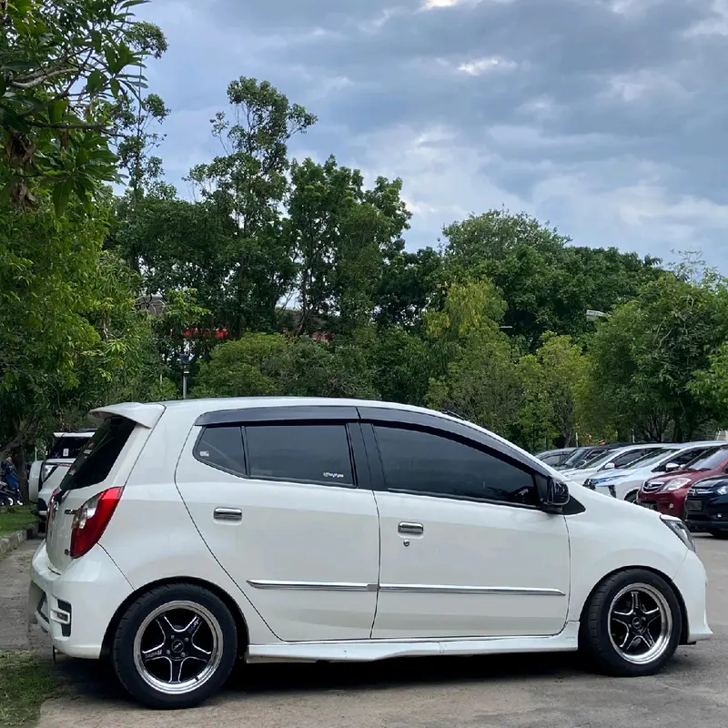 Bodykit samping agya/ayla Car 7