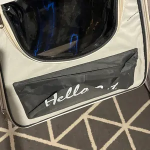 Tas Ransel Kucing Anjing Anti Air & Mudah Dibersihkan - Desain Praktis & Nyaman untuk Perjalanan - Ukuran Ideal 37x25x34cm - Tas Travel Hewan Peliharaan Stylish dan Tahan Lama