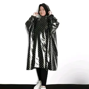 Jas Hujan Polkadot Model Kelelawar Berlengan Waterproof Unisex Dewasa