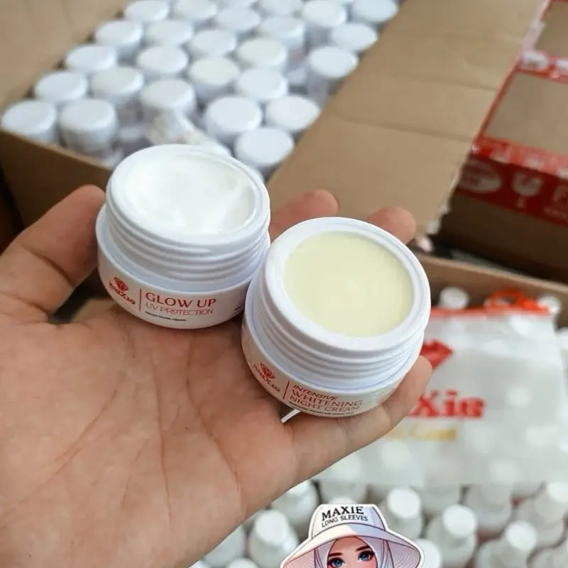 Cream Maxie Skincare BPOM Kemasan Baru RANDOM Tekstur Lebih SOFT Mencerahkan Perawatan Wajah Memutihkan Pencerah Pelembab 5