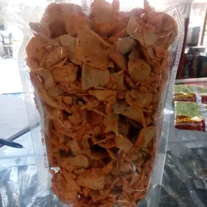 Makanan ringan Camilan Keripik basreng pedas