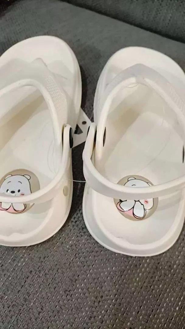 New Sandal santai Bunyi Citcit Sandal Jepit Karet Anak Laki-Laki Perempuan Flip Flops Anti Selip Size 20-25【COD】