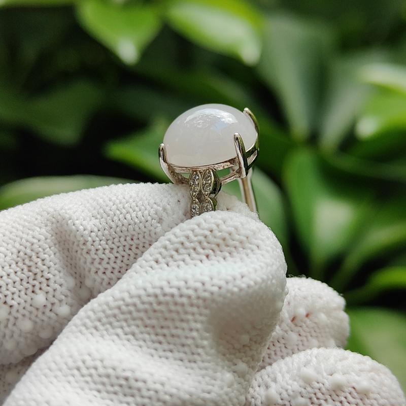 Product Introduction of Good Translucent Cabochon Size 11.9 * 10.5 * 5.3 mm Light Lavender Natural Type A Jadeite Jade on S925 as adjustable Ring, weighs 3.13 grams (s925ring23) 4