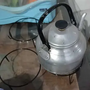 Tatakan Wajan Anti Panas Besi Tahan Karat untuk Dapur Rapi dan Praktis - Kitchenware