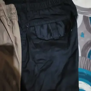WEARMAD - Celana Skena Pria Sam Premium Celana Gombrong Chinos Pria Panjang Loose Cowok Dewasa Casual Katun Twill Stretch Melar Pinggang Karet Cream Hitam Abu Army Mocca  Santai Distro