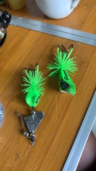 Product Review of Buzzbait Mini Slater Tiktok tektok 7 gram Propeler Berisik Umpan Casting Gabus Snakehead Top Water Ikan from S**O M**G 0