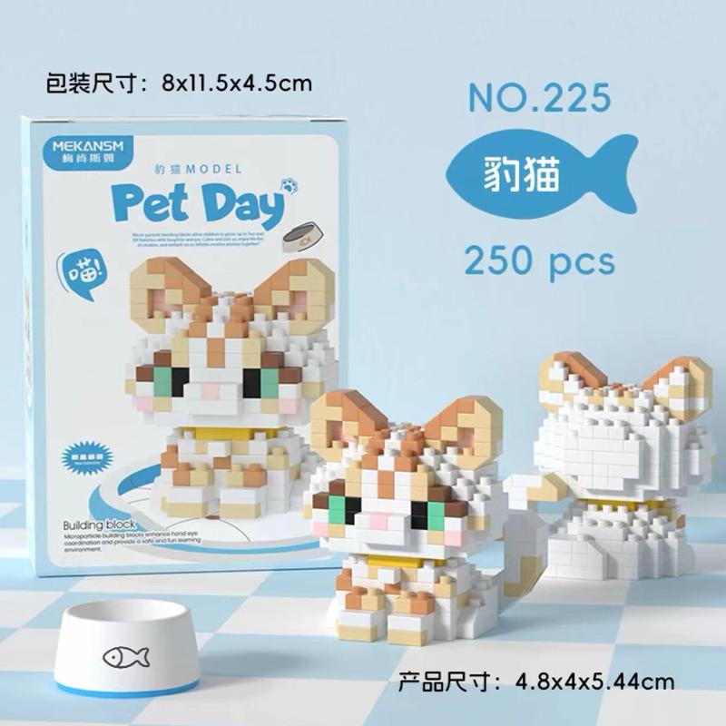 Product Introduction of Cute Animal Cat  Kucing Series Design Gift Decoration Creative Building Block Toys 51