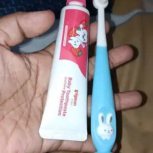 Sikat Gigi Anak Bulu Halus Free Case & Gusi Lembut dengan Teknologi Jepang