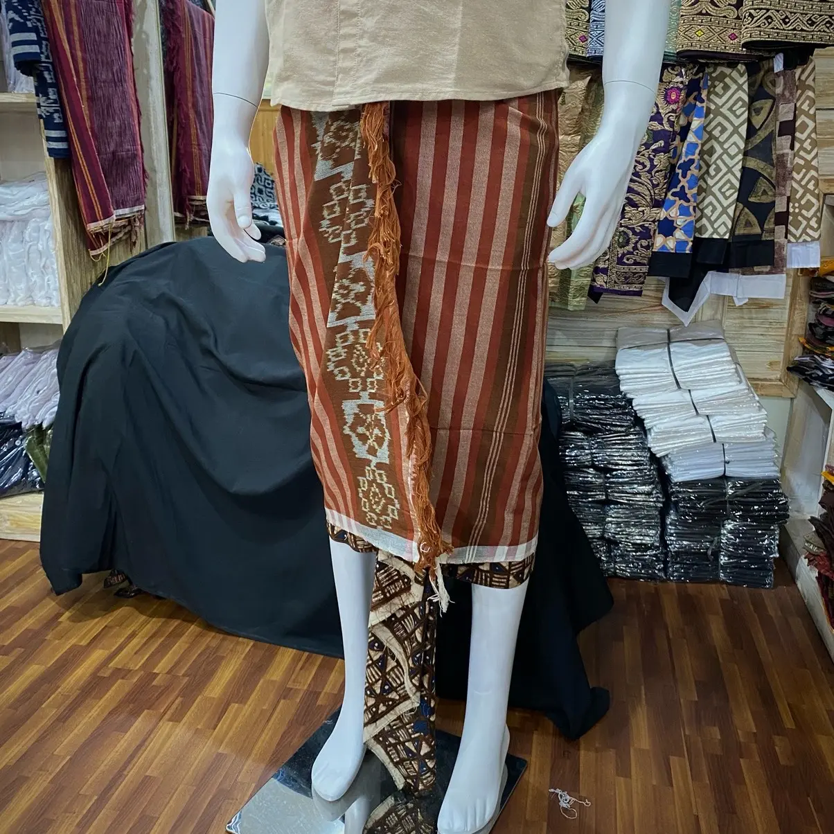 SAPUT/KAMPUH BLANKET HALUSAN