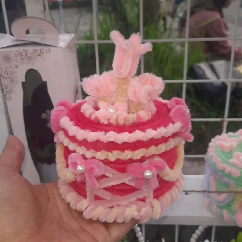 toples penyimpanan/Kue Ulang Tahun Kawat Bulu - Pilihan Hadiah yang Unik dan Personal 5