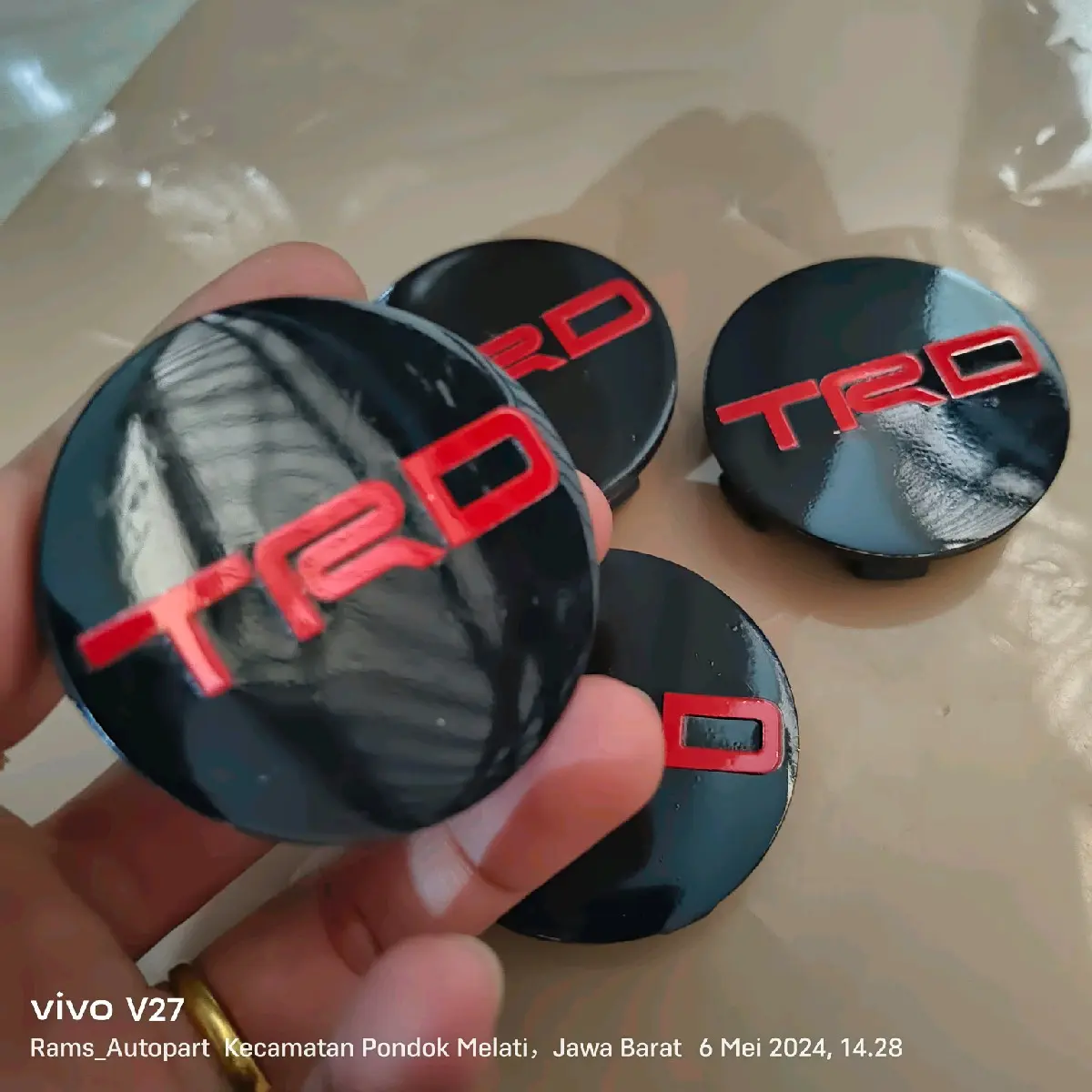Dop roda tutup velg trd avanza xenia rush terios grandmax luxio vios yaris 2005_2015 diameter 5.7cm