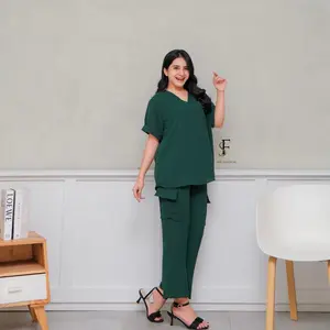 NEW PRODUCT CELLIE Set Celana Cargo Cutbray Baju Vneck One Set Wanita Casual Kekinian Crinkle Airflow Premium Terbaru 2024 Baju Setelan Panjang Casual Kulot Lembut dengan Detail Saku Celana Cargo- Ukuran Standar dan Jumbo