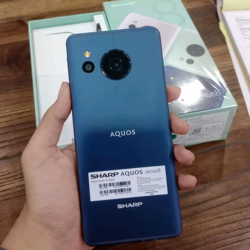 Sharp Aquos Sense 8 5G - Smartphone Compact | 8GB/256GB | Snapdragon 6 Gen 1 1