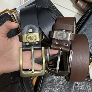 Gesper kulit pria cokelat kulas