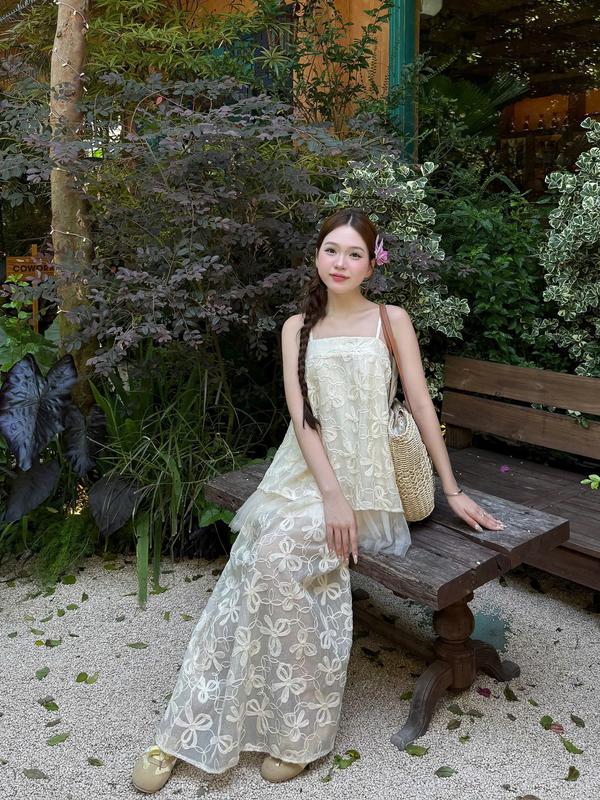 Set áo hai dây đính tà lưới ren thêu hoa chân váy dài lưng chun Ảnh thật/sẵn