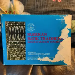 PAMERAN BATIK TRADISIONAL KOLEKSI MUSEUM SONO BUDOYO 1984