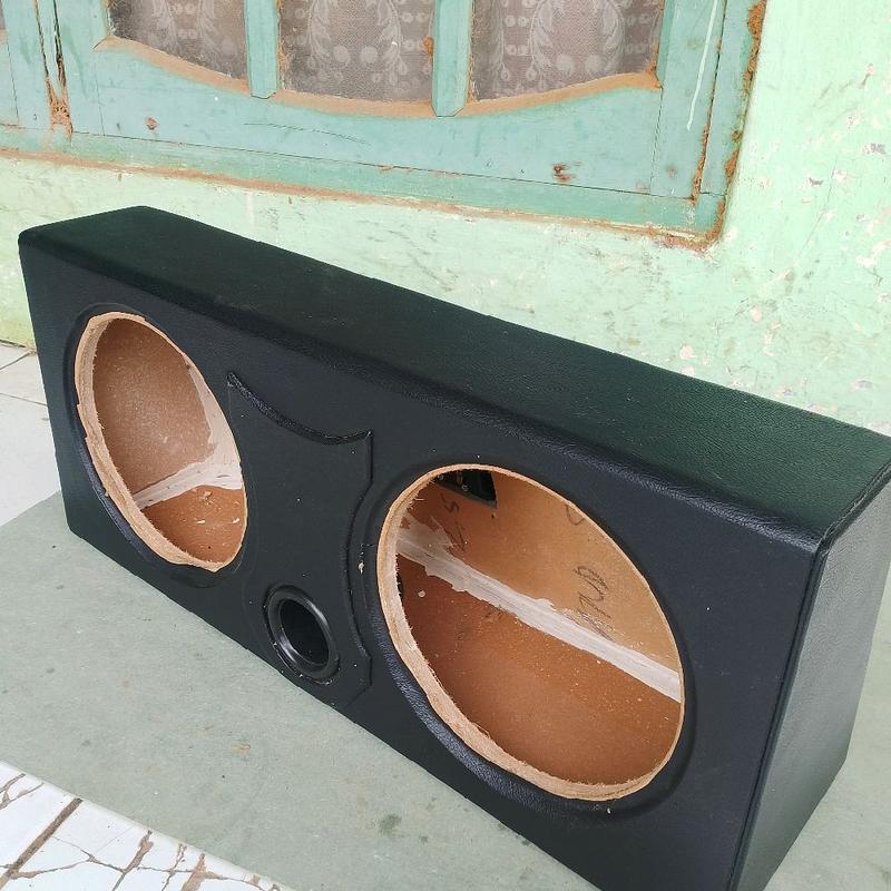 BOX SUBWOOFER DOBEL UNIVERSAL 10 INCH BAHAN MDF KETEBLAN 18 MM 1