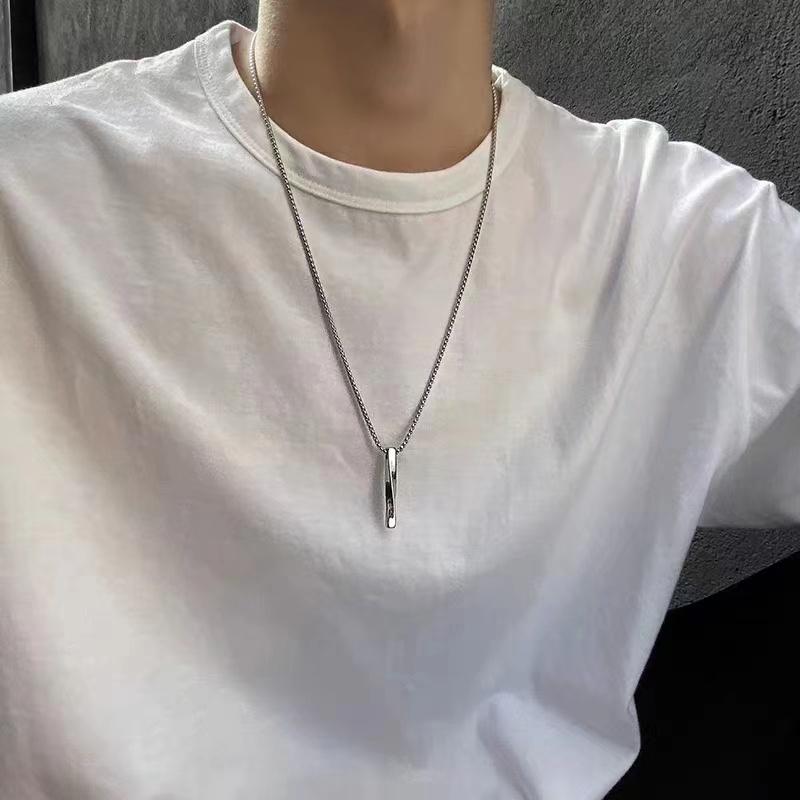 Kalung Titanium Liontin Balok Spiral Pria Punk Hip Hop Bahan Titanium Desain Modern Elegan Cocok Gaya Punk Hip Hop Simpel asli ori anti luntur