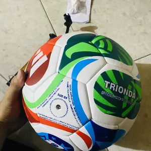 Bola Sepak | Bola Kaki Size 4 dan Size 5 | Bahan Premium Jahit Mesin | Paket Pompa Pentil Jaring | Bergaransi