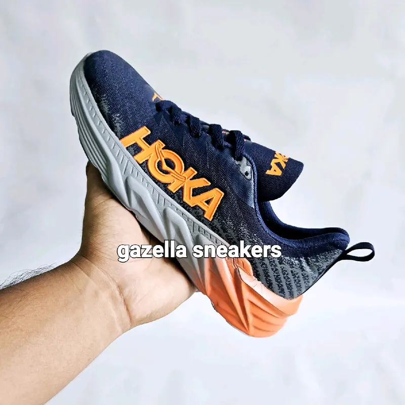 Sepatu running pria hoka mach / Sepatu lari pria Olahraga outdoor fitnes jogging gym senam aerobik goes 3