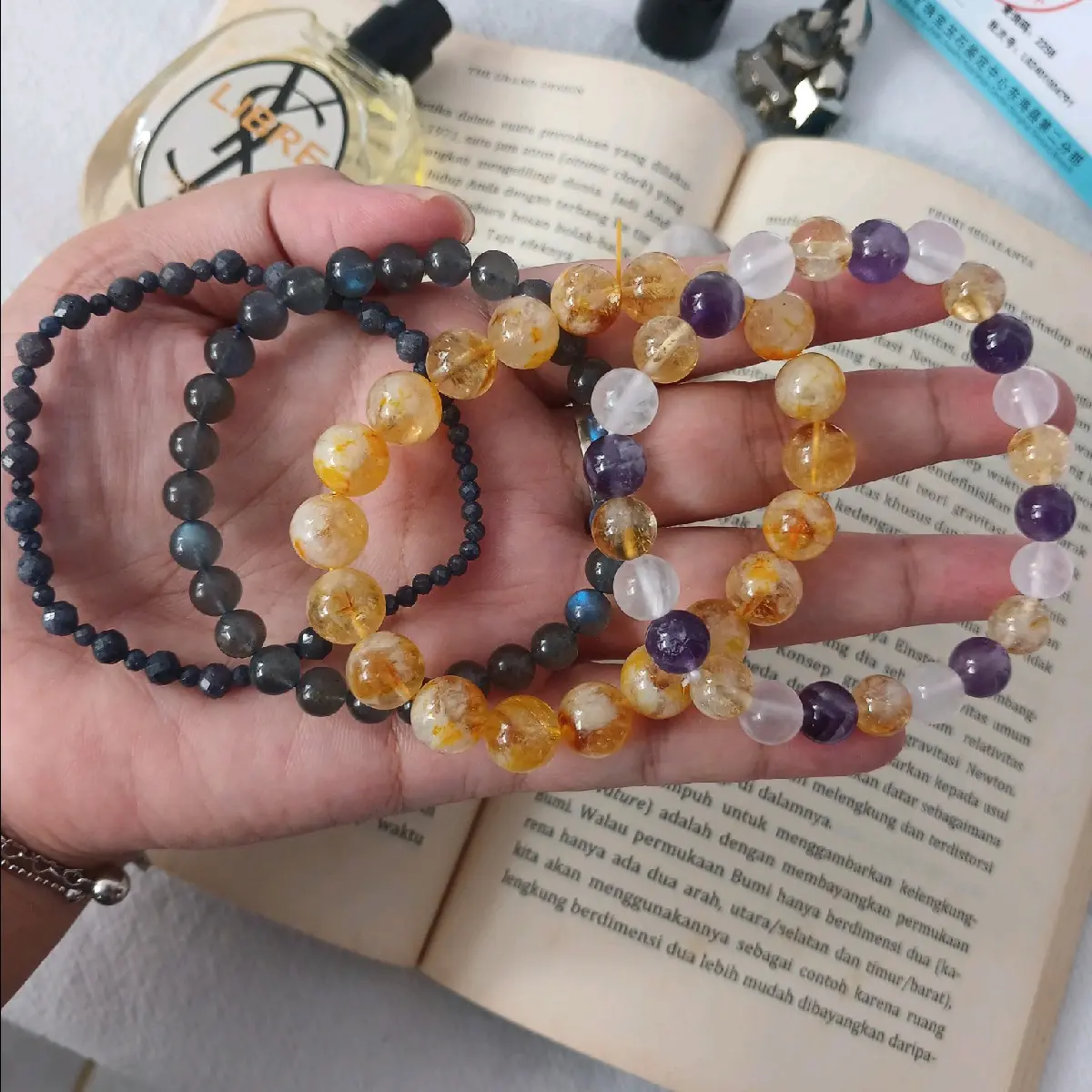 Live Sale produk crystal bracelet pajangan etc