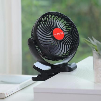 QUẠT KẸP TÍCH ĐIỆN YOOBAO F8 CÓ ĐÈN CHIẾU SÁNG, KIÊM SẠC DỰ PHÒNG 3IN1 PIN 8000mAh
